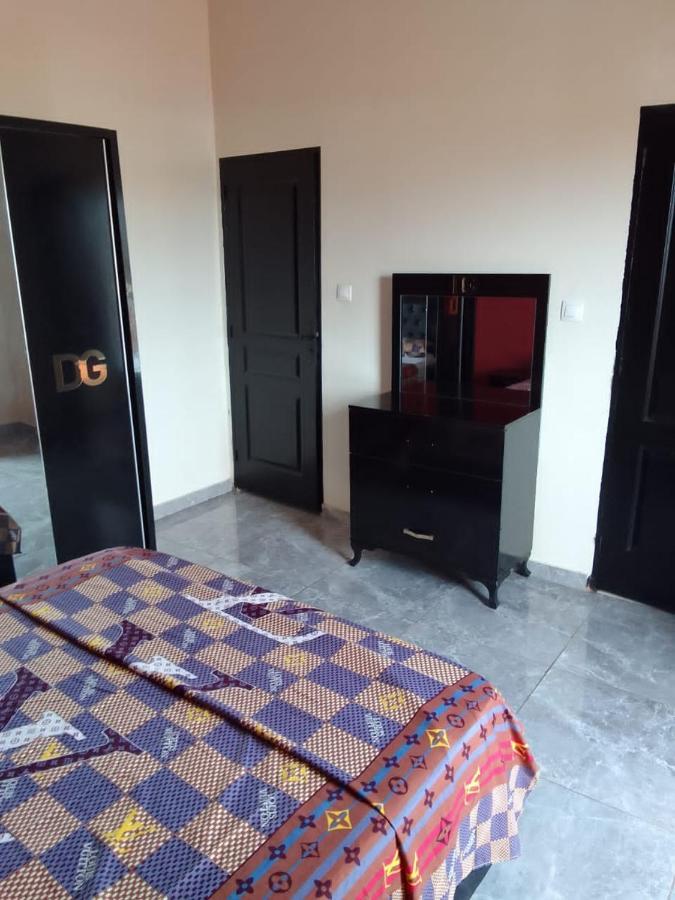 Residence Des Almadi Dakar Exterior foto